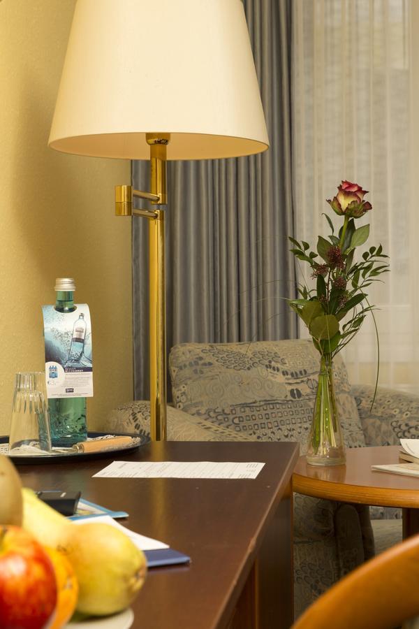 Ringhotel Residenz Віттмунд Екстер'єр фото