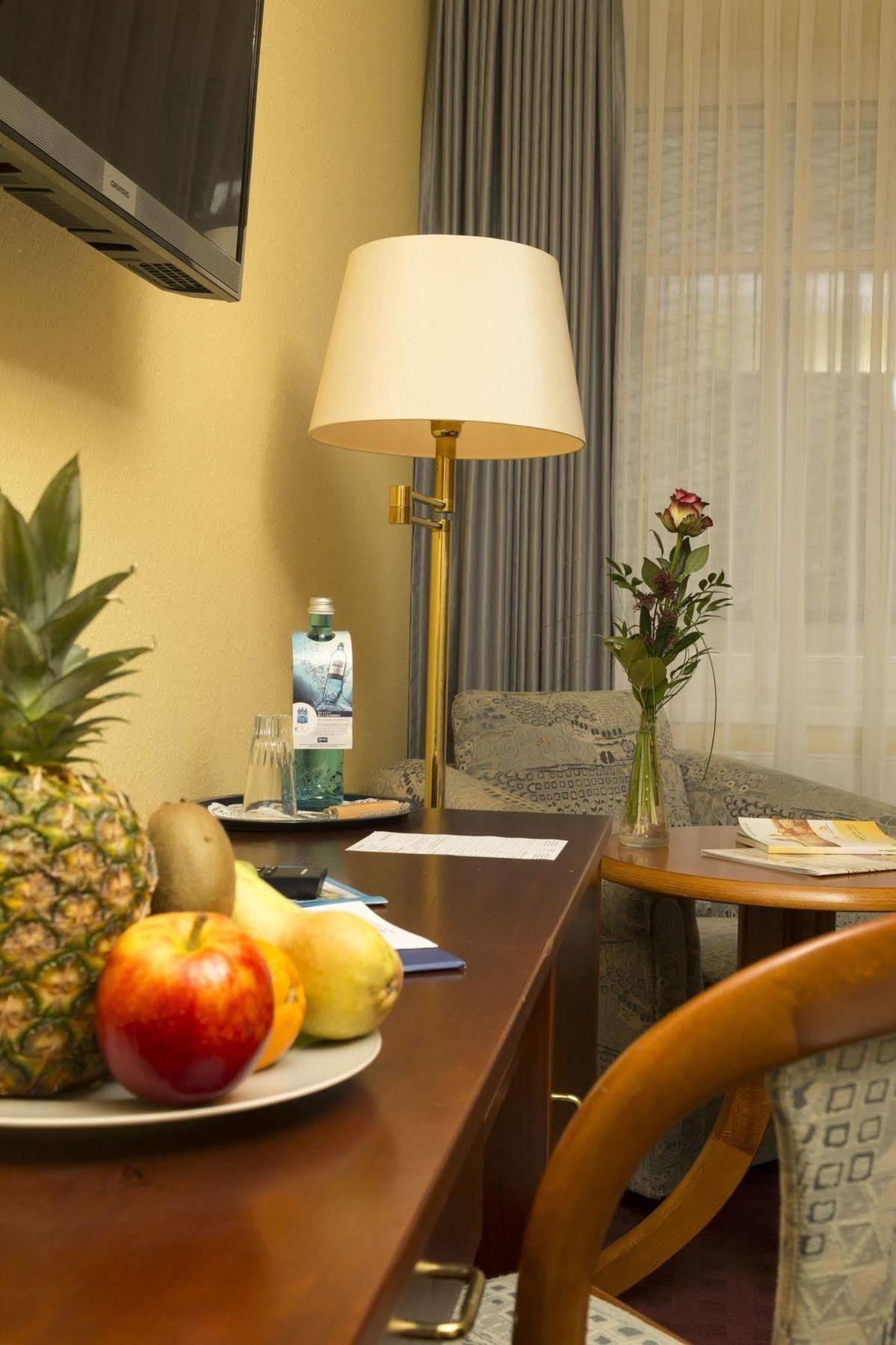 Ringhotel Residenz Віттмунд Екстер'єр фото